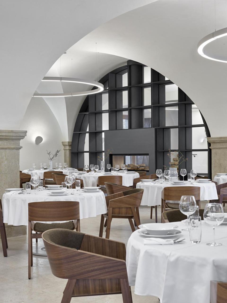 Lotrinsky Hotel Velké Pavlovice Εξωτερικό φωτογραφία